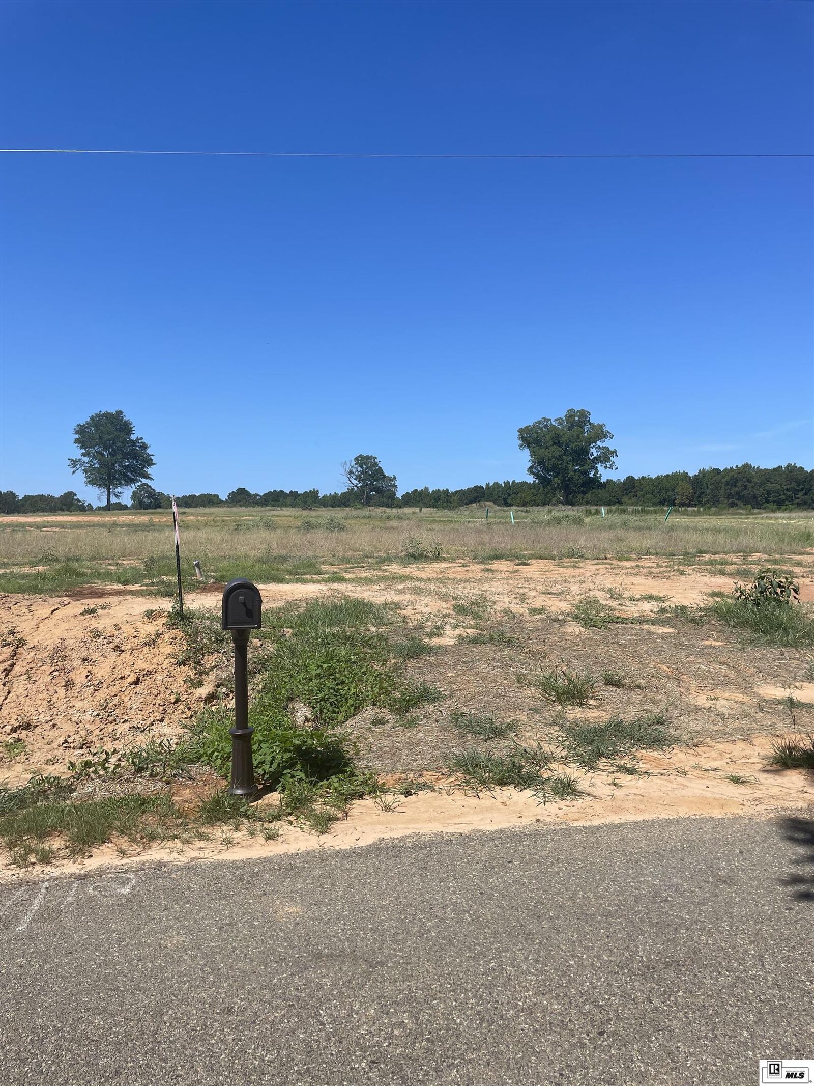 Property Photo:  09 Moore'S Dairy Road  LA 71270 