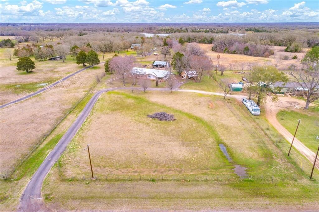 Property Photo:  920 Vz County Road 3504  TX 75169 