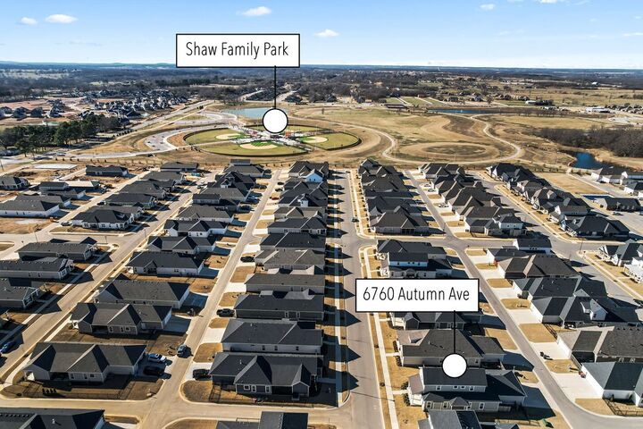 Property Photo:  6760 Autumn Avenue  AR 72762 