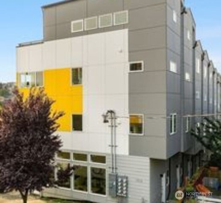 Property Photo: 1919 24th Avenue S X WA 98144