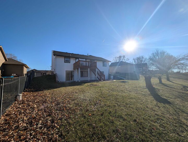 Property Photo: 3221 N Forest Ridge St KS 67205