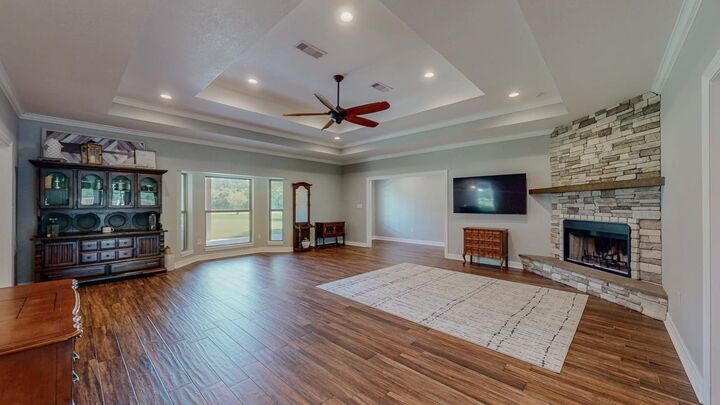 Property Photo: 1405 Turner Drive TX 77611
