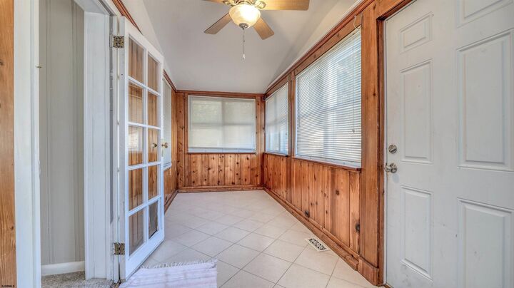 Property Photo:  518 Spruce Ave  NJ 08225-1667 