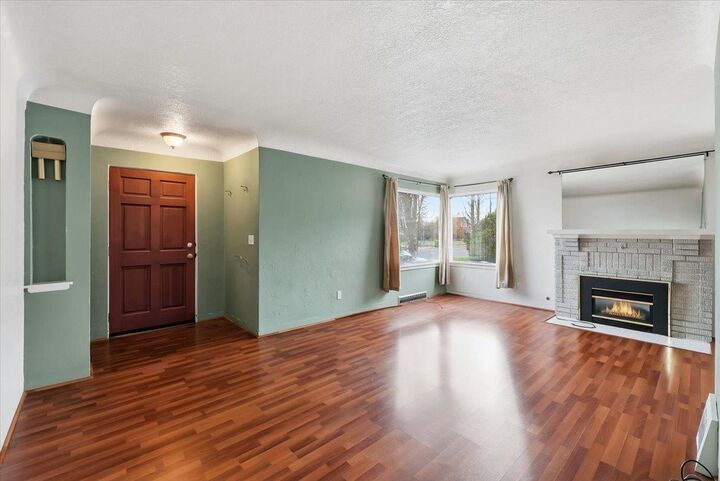 Property Photo:  2607 N Crestline St  WA 99207 