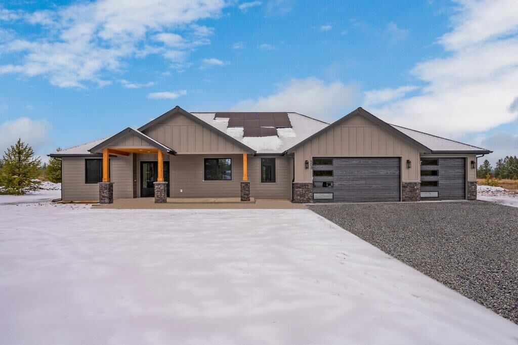 Property Photo:  508 W W Slaton Ln  WA 99006 