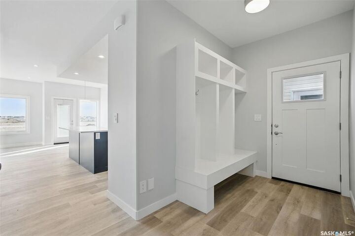 Photo de la propriété:  222 Antonini Court  SK S7L 7P2 