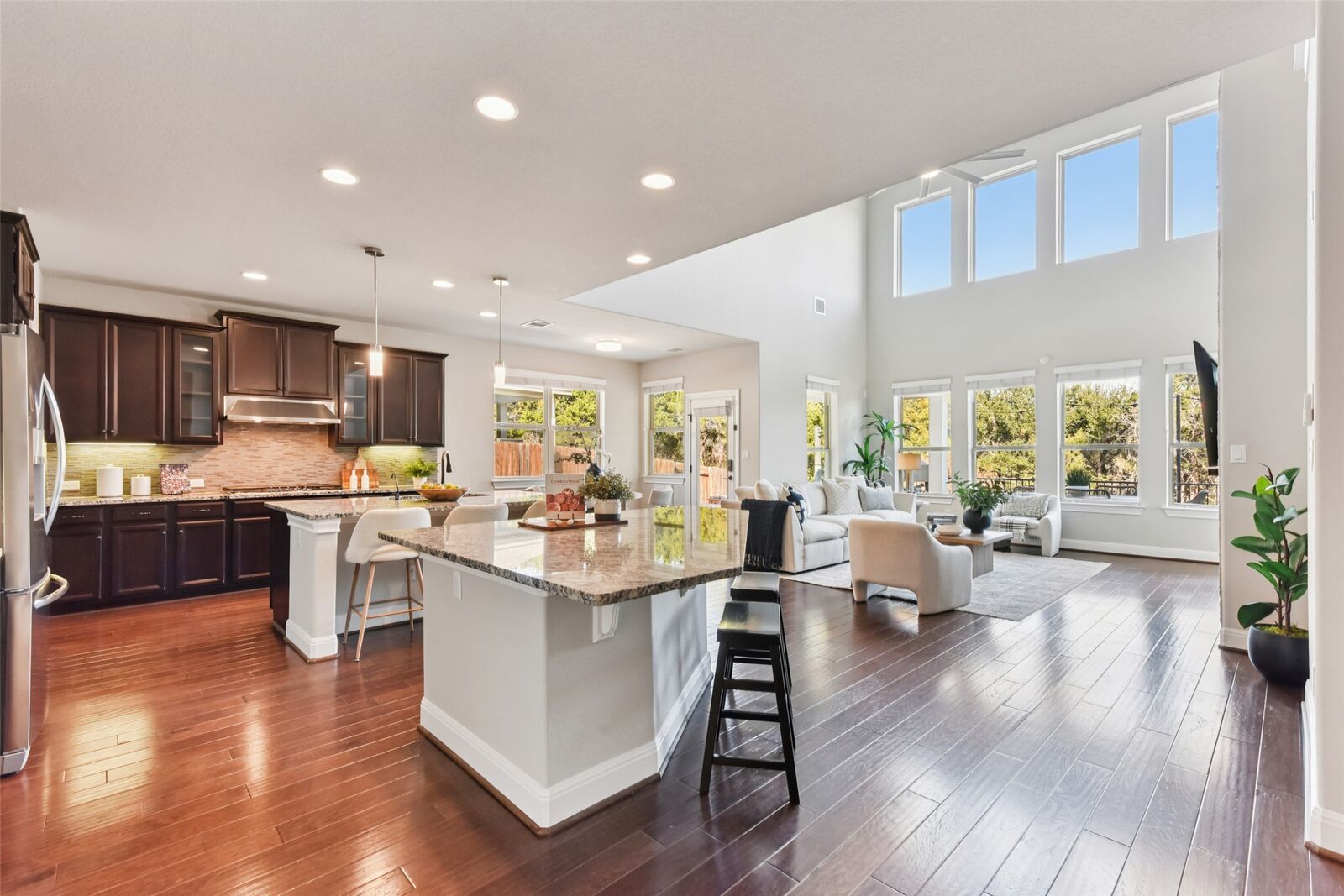 Property Photo:  5629 Siragusa Drive  TX 78738 