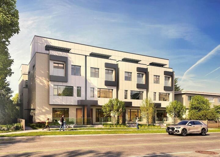 Property Photo:  433 E 3rd Street 104  BC V7L 1G3 