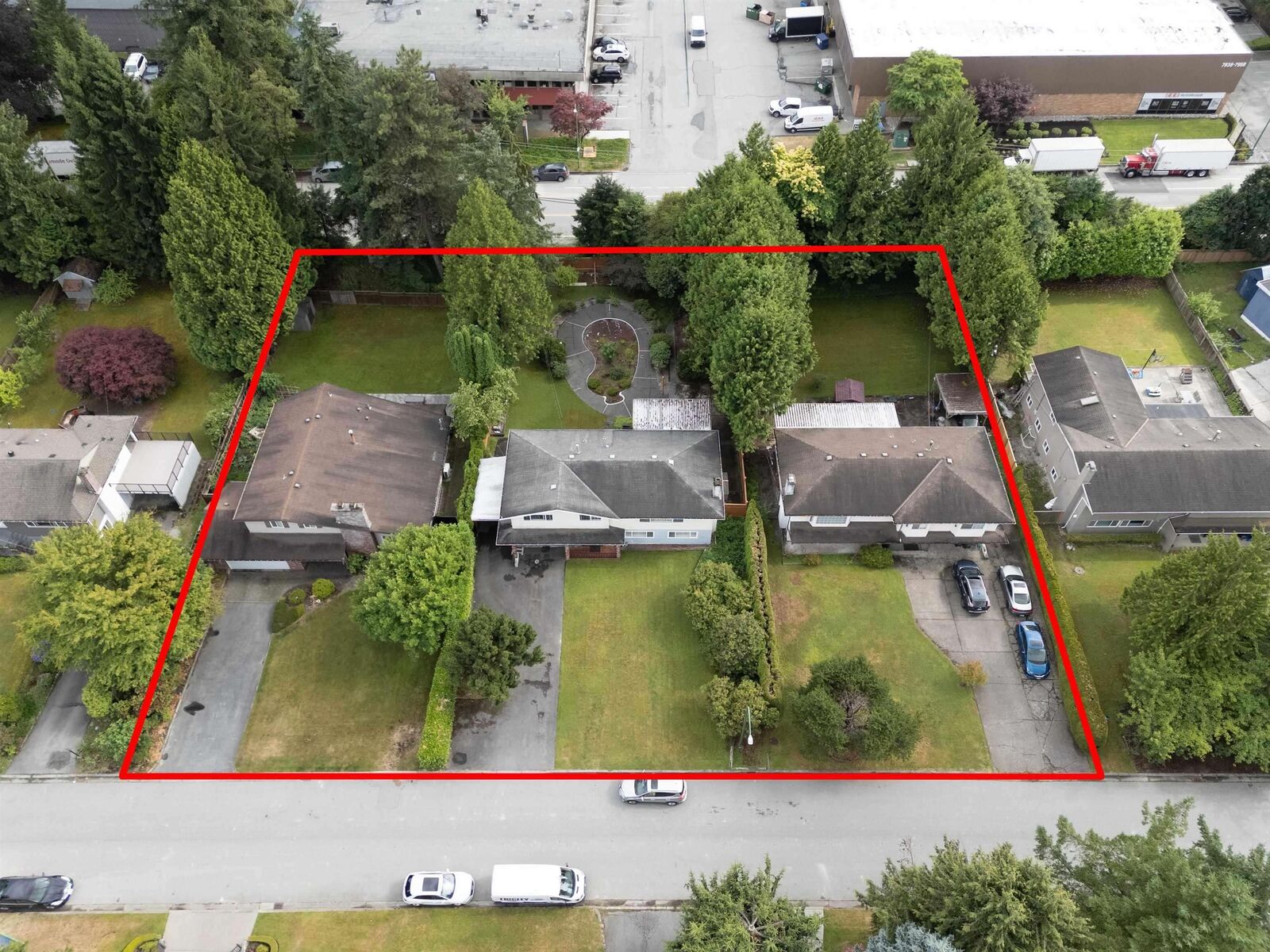 Property Photo:  3863 Winlake Crescent  BC V5A 2G6 