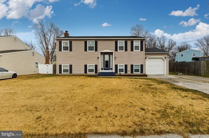 Property Photo: 27 Lincoln Drive Ls NJ 08021