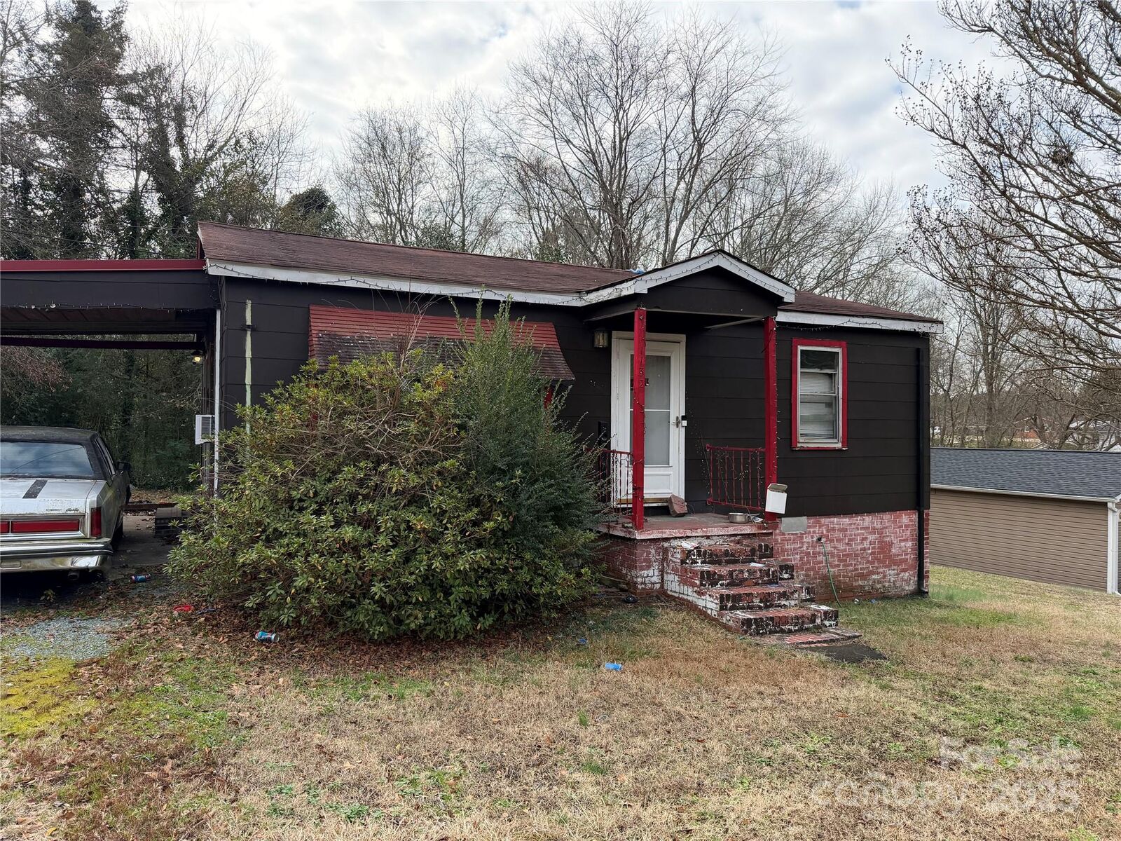 Property Photo:  1132 Threatt Street  SC 29720 
