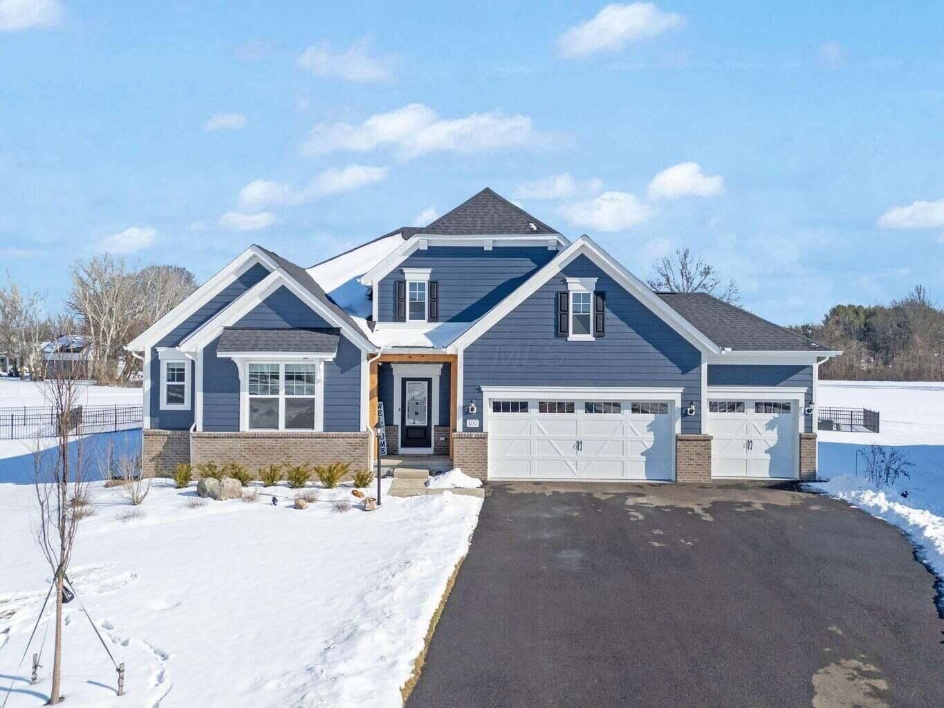 Property Photo:  3151 Stogen Court  OH 43015 