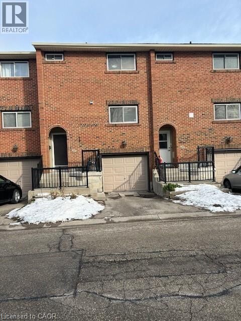 Property Photo:  201 Silvercreek Parkway North 29  ON N1H 3T4 