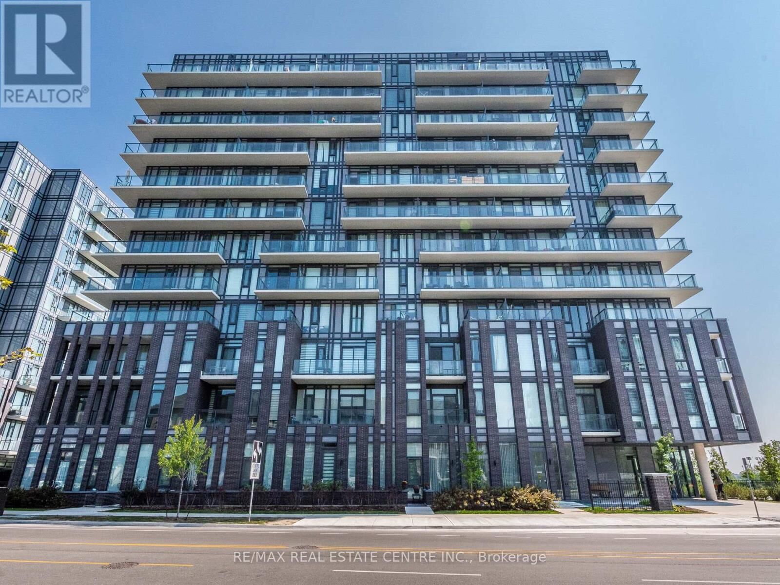 Property Photo:  215 Veterans Drive 211  ON L7A 5L6 