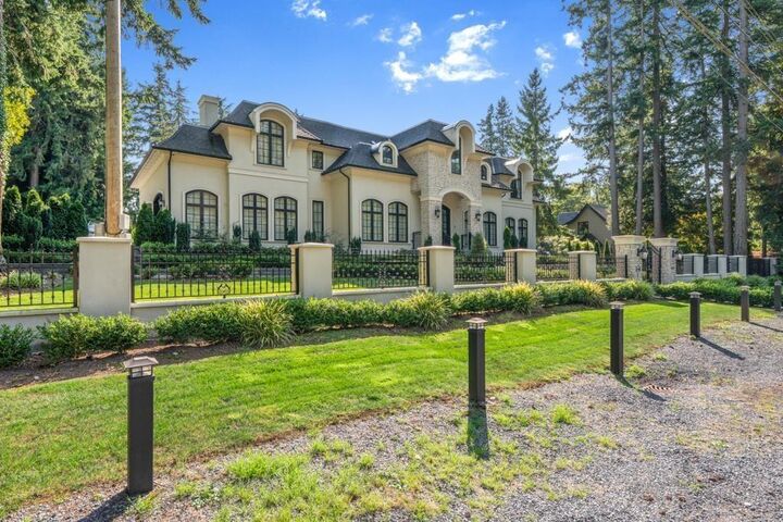 Property Photo:  13136 24 Avenue  BC V4A 2G1 