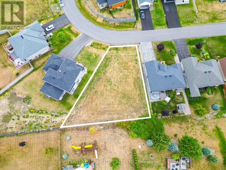 Property Photo:  7 Matthew Kieran Crescent  ON K0C 1P0 