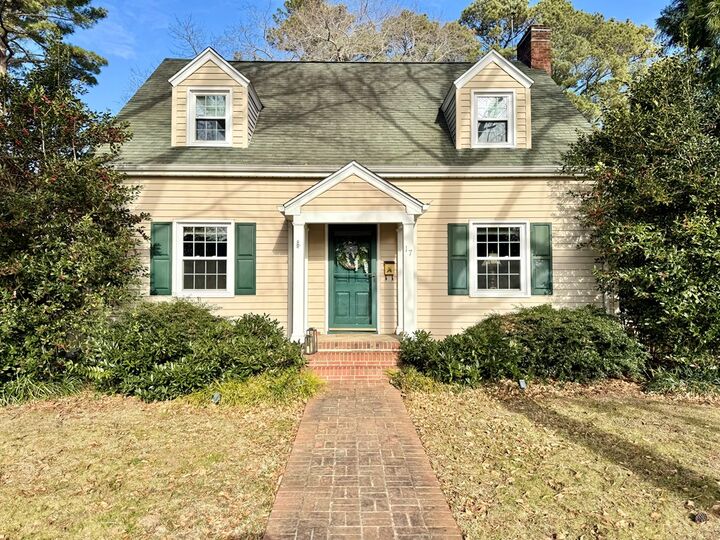 Property Photo: 17 Meadville Dr VA 23417