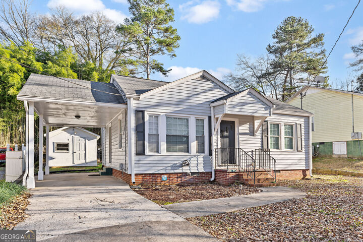 Property Photo: 2827 Maple Road SE GA 30161