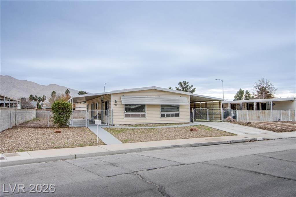 Property Photo:  360 Sir Richard East Drive  NV 89110 