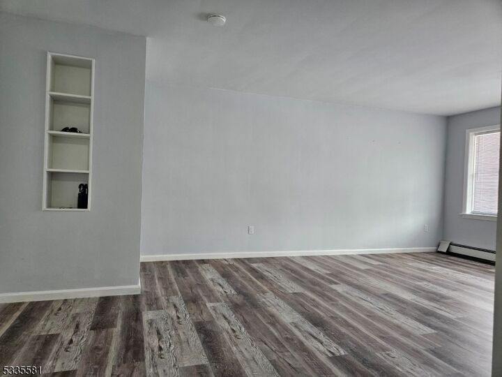 Property Photo: 605 Grove St F8 NJ 07013