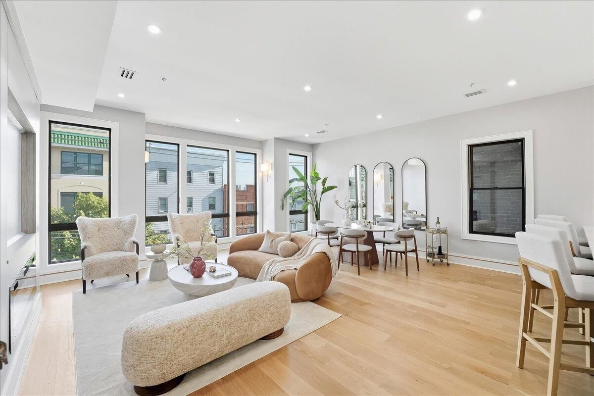 Property Photo: 617 Palisade Ave 3 NJ 07307