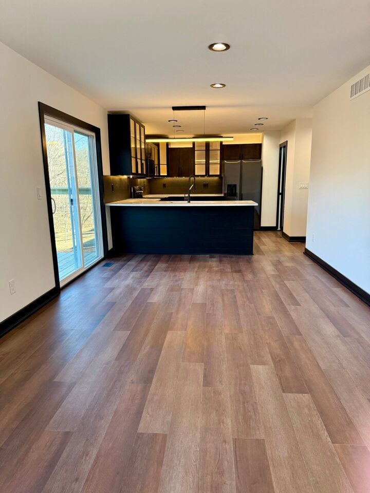 Property Photo:  348 E Pleasant View Drive  IA 50315 