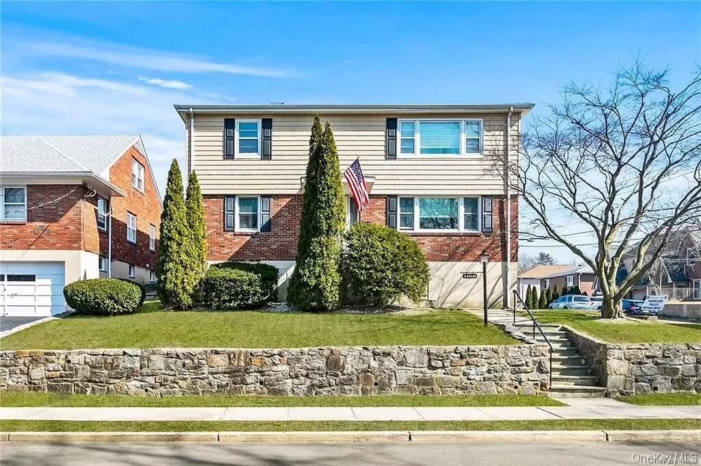 Property Photo:  4 Willow Street 2  NY 10604 