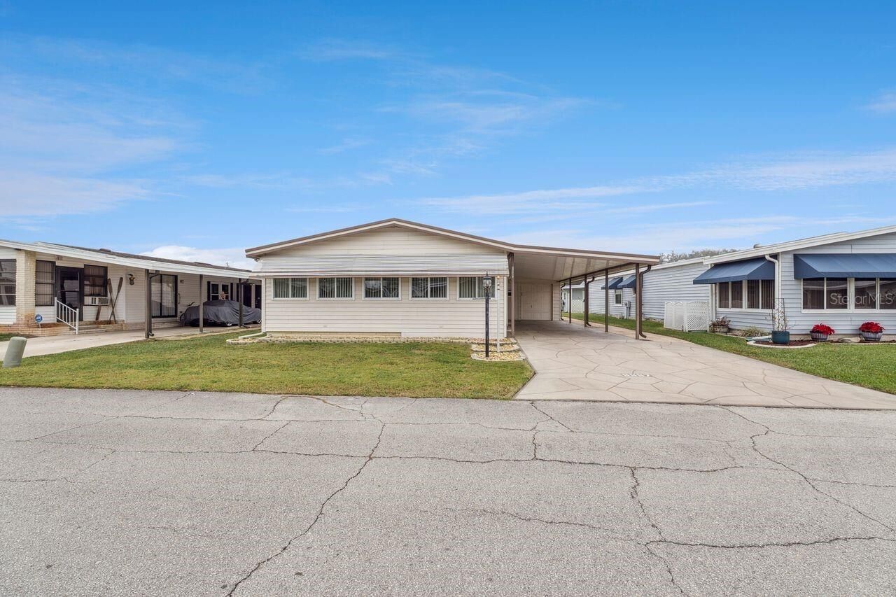 Property Photo: 6667 Briarhill Drive NE FL 33881