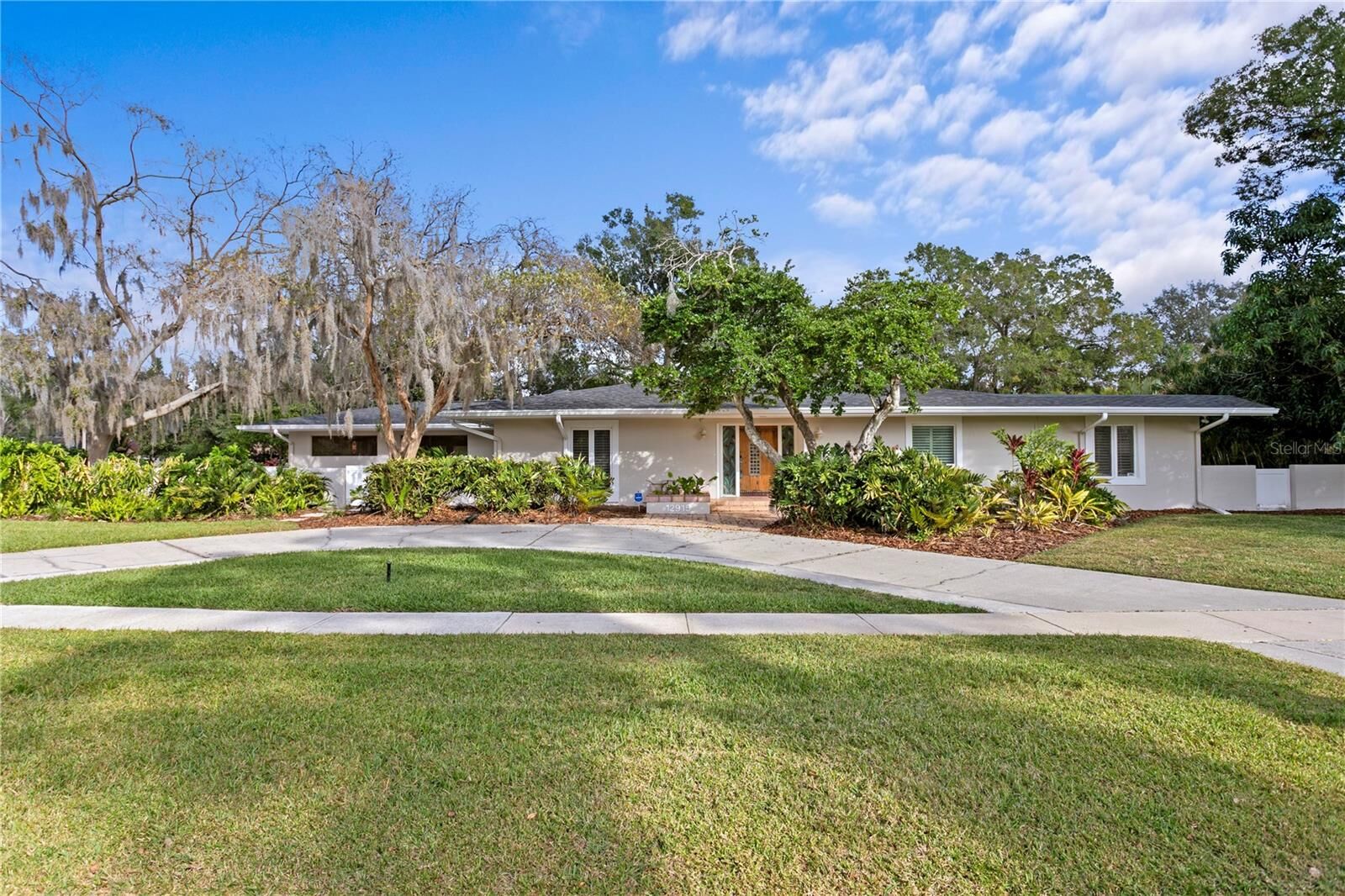Property Photo:  12915 Golf Crest Terrace  FL 33618 