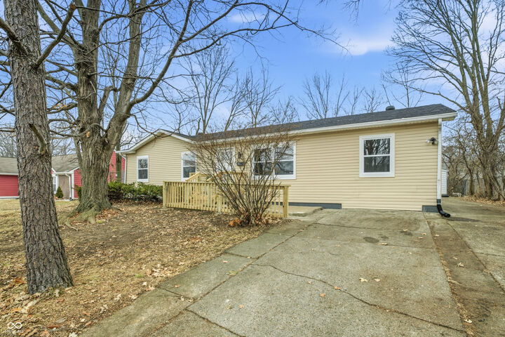 Property Photo:  2941 Eastern Avenue  IN 46218 