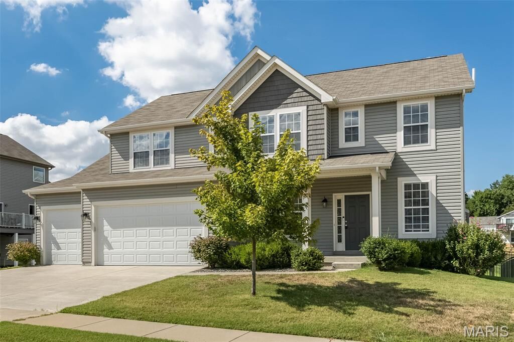 Property Photo:  511 Roaring Fork Court  MO 63376 