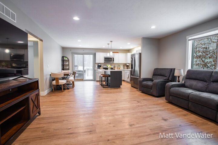 Property Photo: 6771 E Four Seasons Drive MI 49337