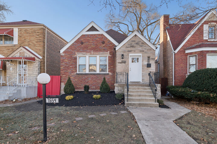 Property Photo:  7654 S Seeley Avenue  IL 60620 