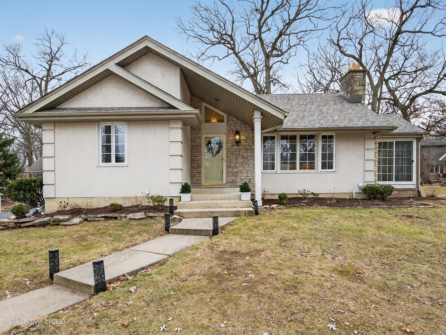 Property Photo:  306 E Ravine Avenue  IL 60480 