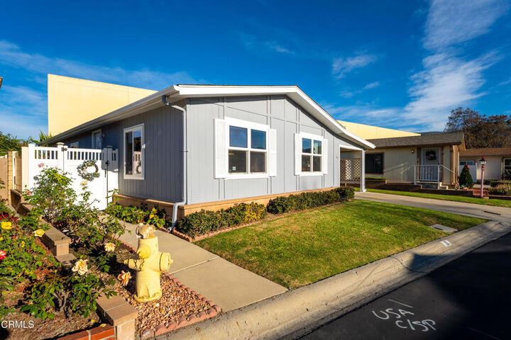 Property Photo:  975 W Telegraph Road 10  CA 93060 