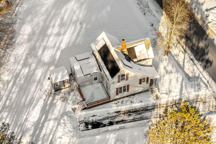 Property Photo:  22 Pine Street  ME 04461 