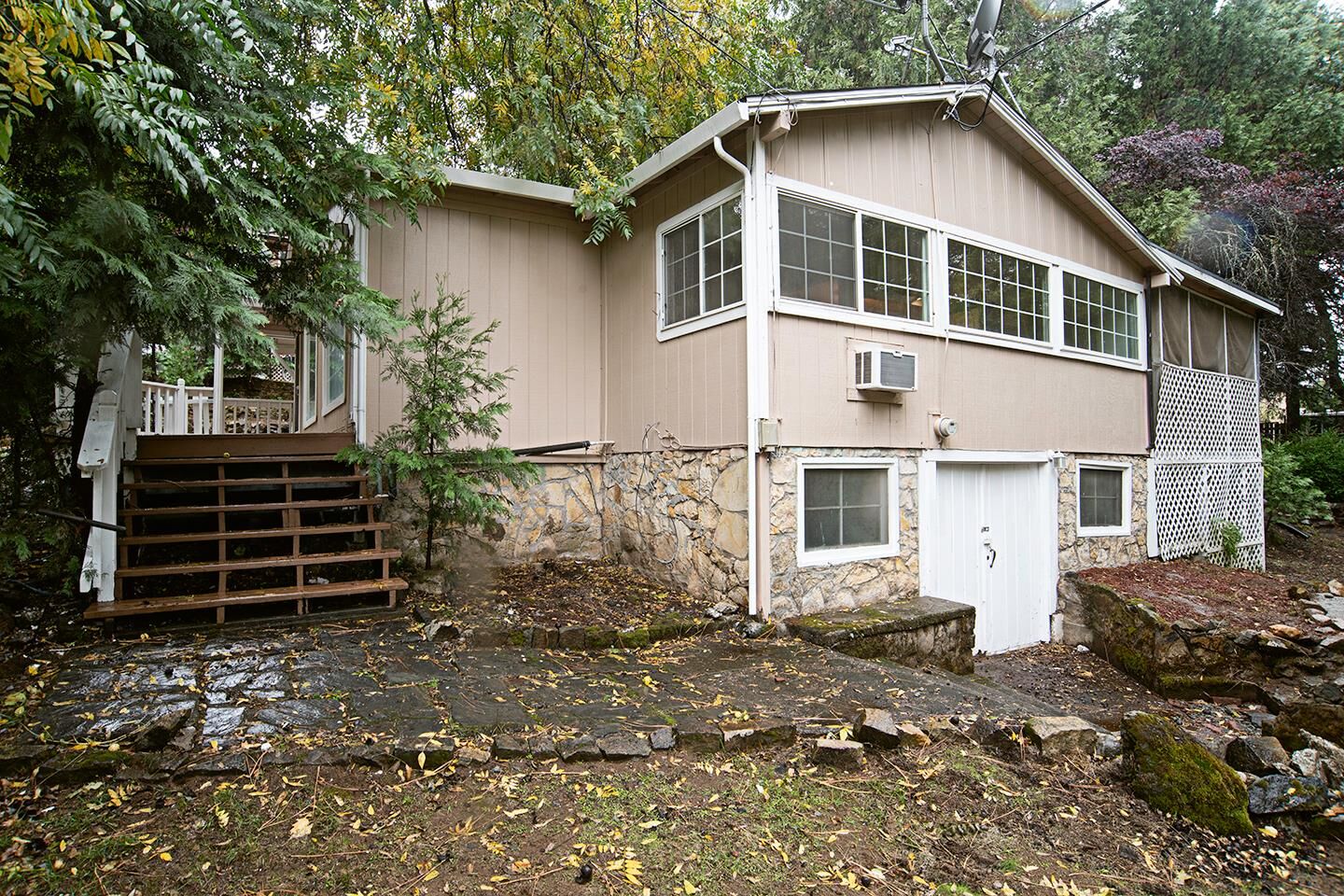 Property Photo: 6638 Summer Way CA 95684