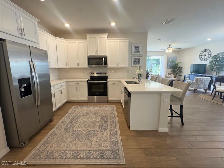 Property Photo: 1170 Tranquil Brook Drive FL 34114