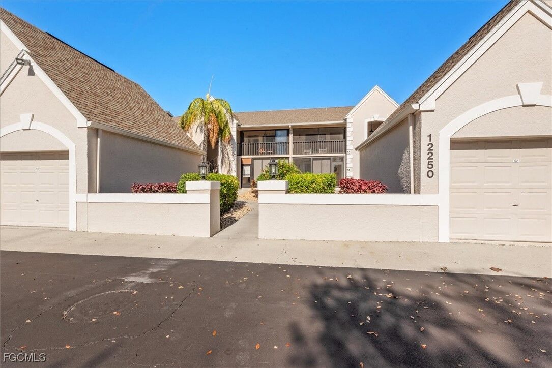 Property Photo:  12250 Kelly Greens Boulevard 53  FL 33908 