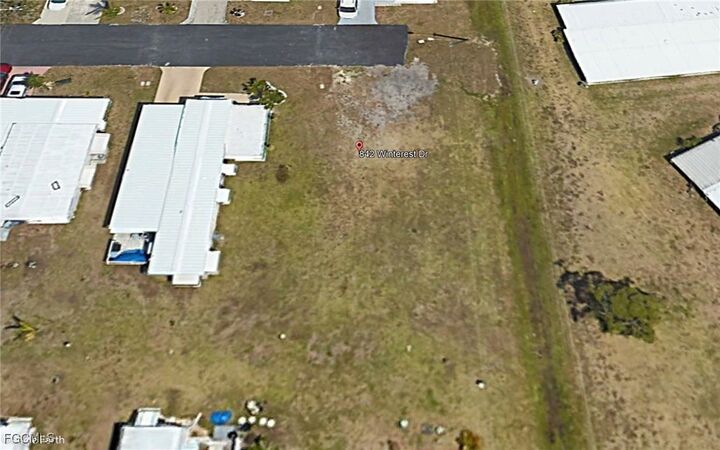 Property Photo:  842 Winterest Drive  FL 33917 