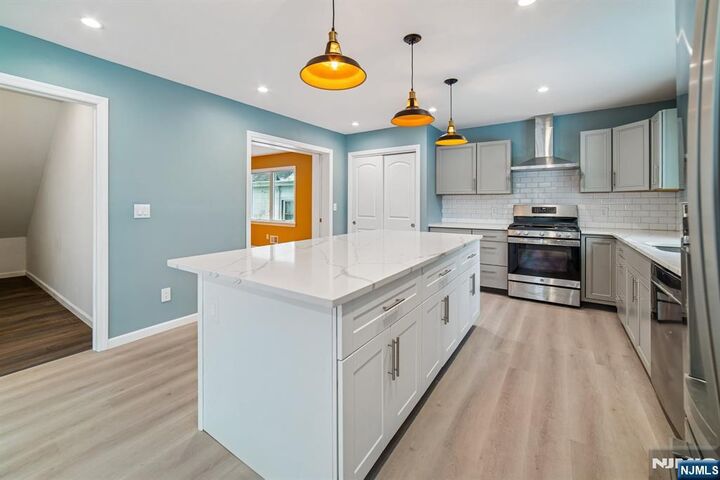 Property Photo:  255 Westminster Place  NJ 07644 