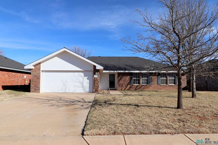 Property Photo:  1717 Erinn Place  NM 88101 