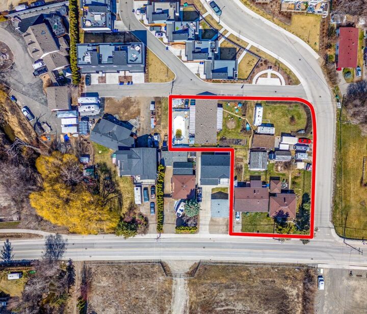 Property Photo: 3156 Woodsdale Road BC V4V 1X8