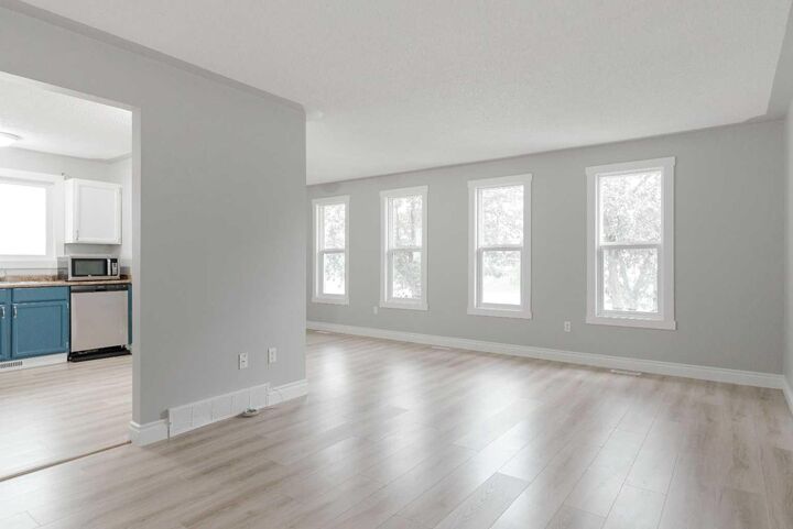 Property Photo:  1069 Timberline Drive  AB T9K 1T9 