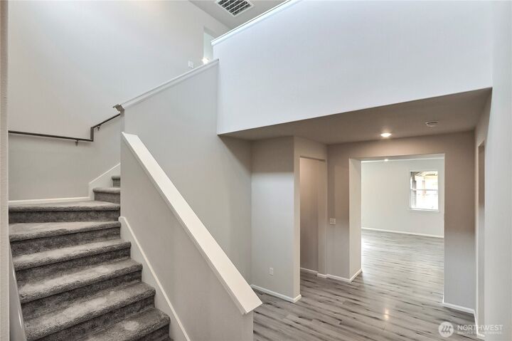 Property Photo: 19814 135th Avenue E WA 98338