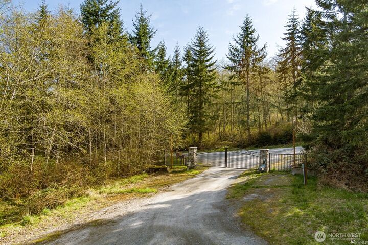 Property Photo:  3437  Waterview Drive  WA 98260 