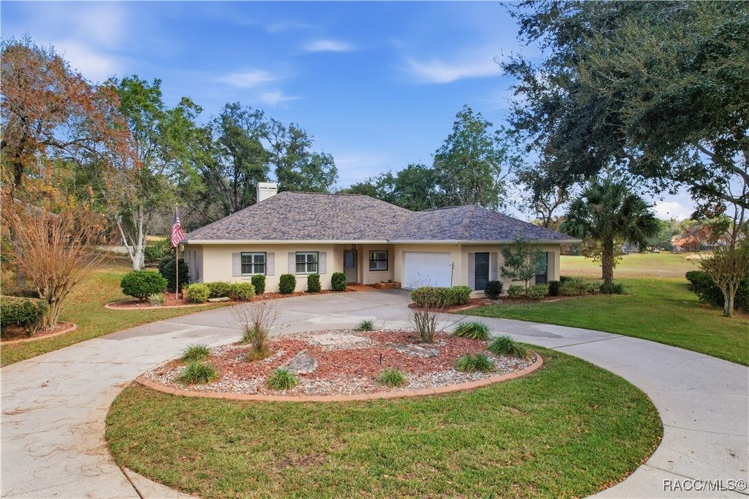 Property Photo:  3365 N Bent Tree Point  FL 34461 