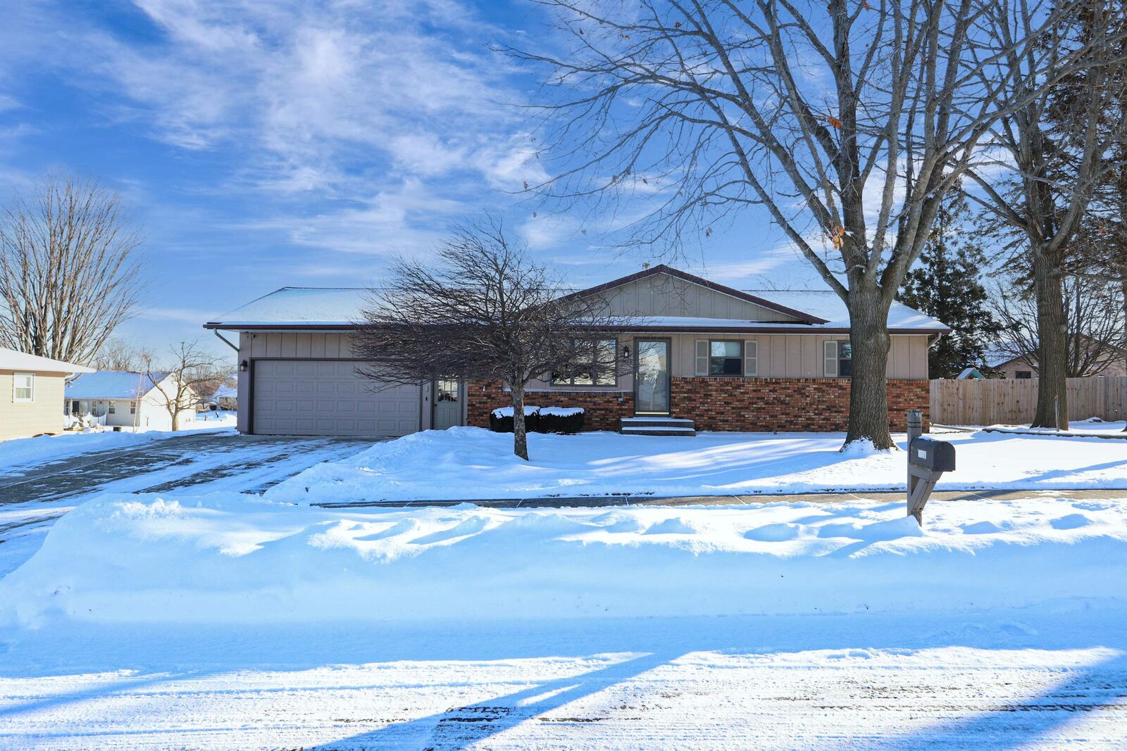 Property Photo:  1506 Coolidge Street  WI 53061 
