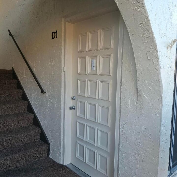 Property Photo:  115 Lake Pine Circle D-1  FL 33463 