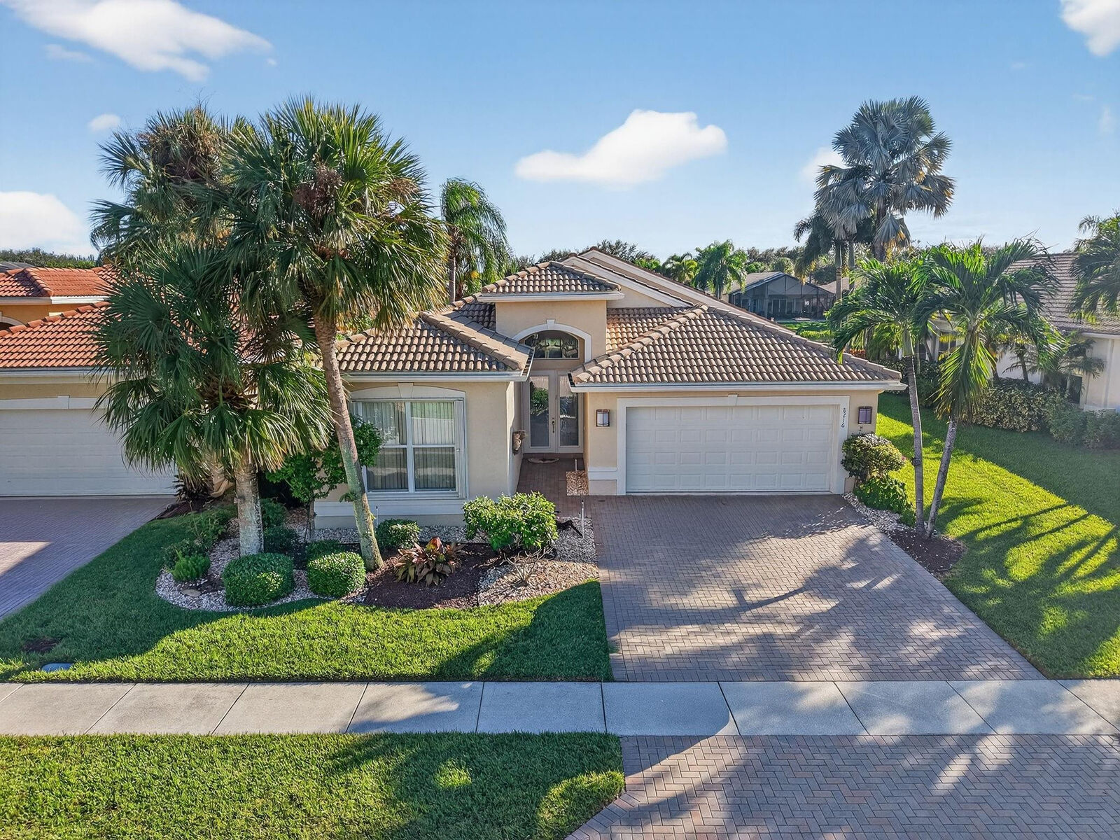 Property Photo: 8216 Abalone Point Boulevard FL 33467